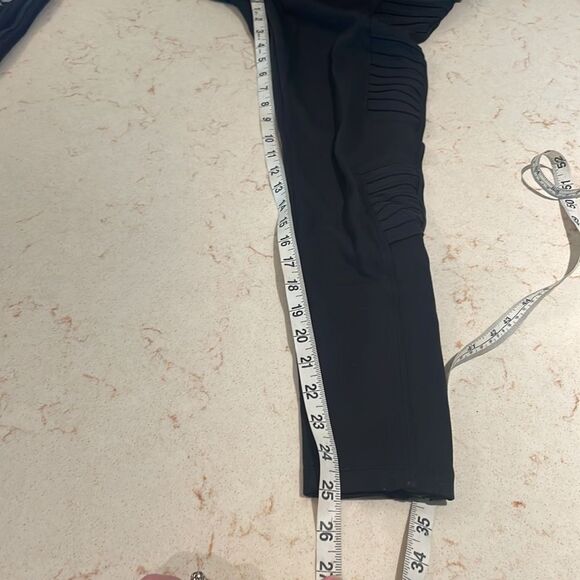 Athleta Delancey high waisted tights SZ small - Picture 13 of 13